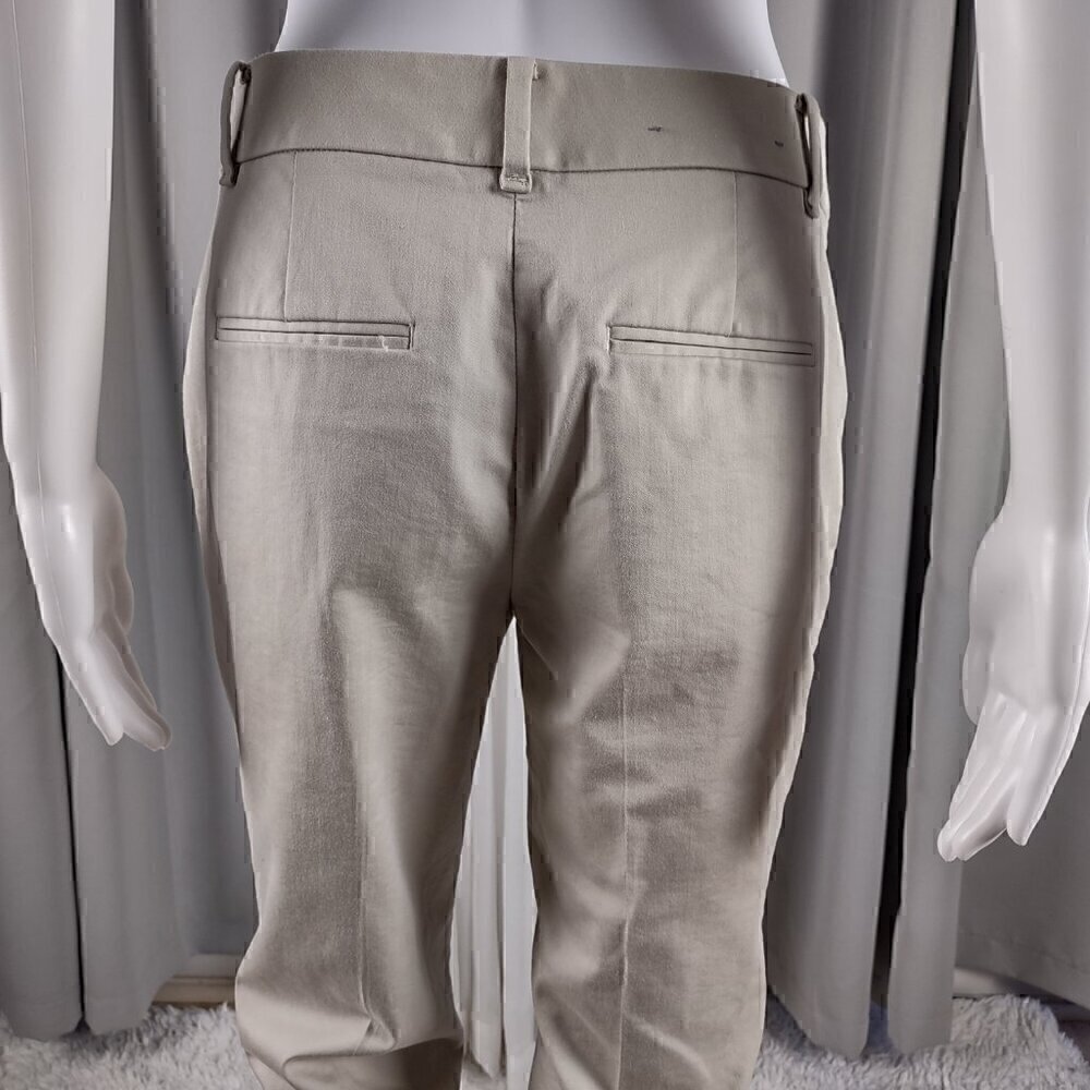 Ann Taylor Ann Straight Leg Cotton Blend Beige, Tan Khaki Pants, Slacks Size 2 - Picture 4 of 11